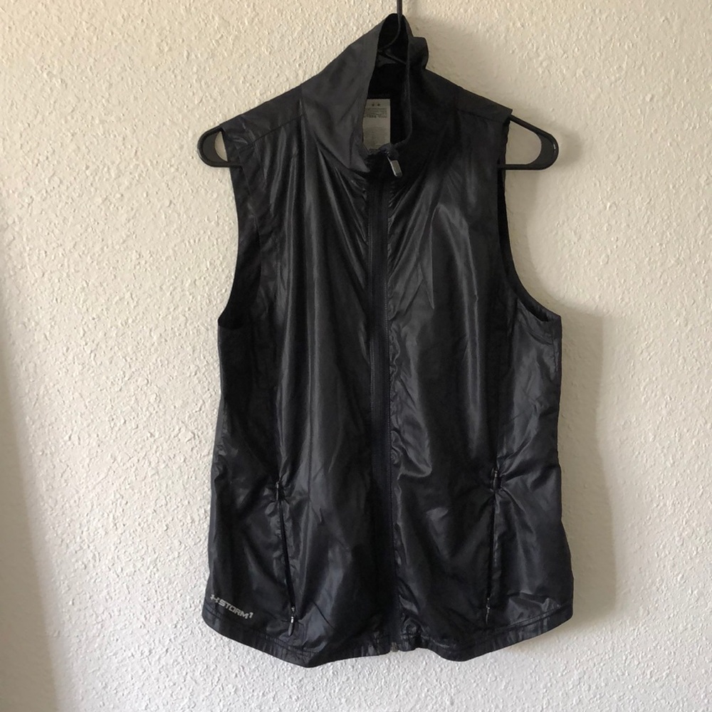 Under armour windbreaker vest